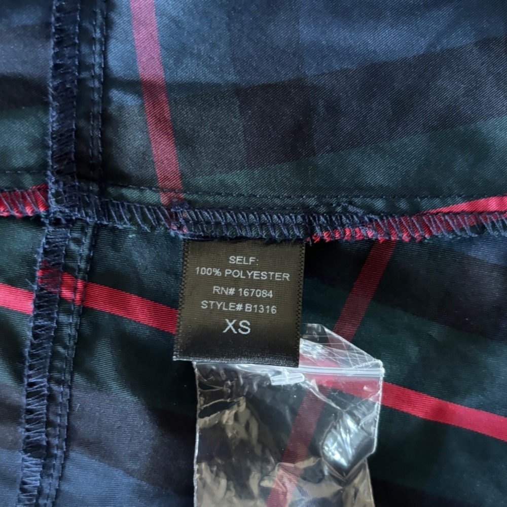 NWT Tuckernut Pomander Place Fraser Plaid Ashlen Top Peplum Blouse XS - Picture 6 of 7